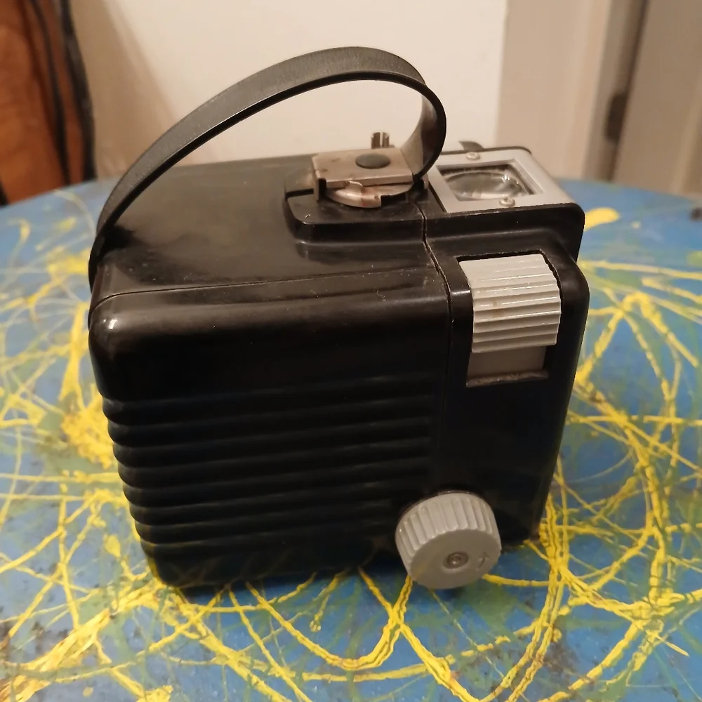 Kodak Brownie Hawkeye‎ Vintage Black Camera-flash Model